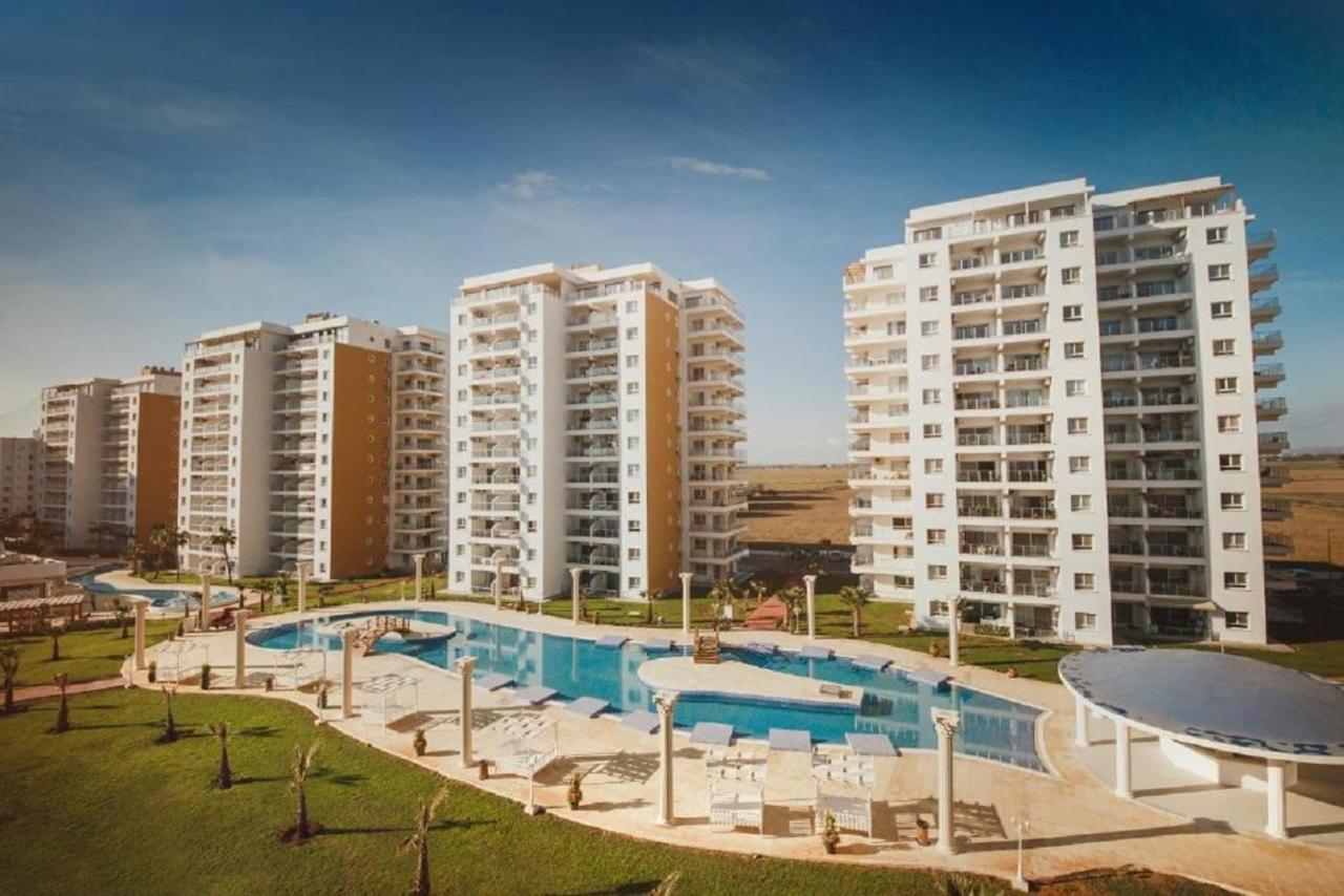Spartacus Pool Apartments In Caesar Resort & Spa Trikomo Kültér fotó