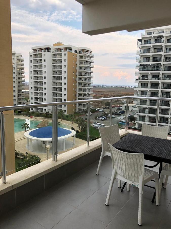 Spartacus Pool Apartments In Caesar Resort & Spa Trikomo Kültér fotó